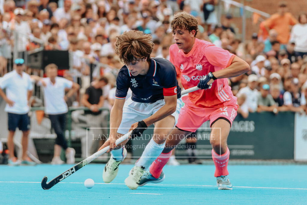 EM_MU18_F_GER-FRA_Lille_bearbeitet (229 von 433) | lanaschraderfotografie - Realisiert mit Pictrs.com