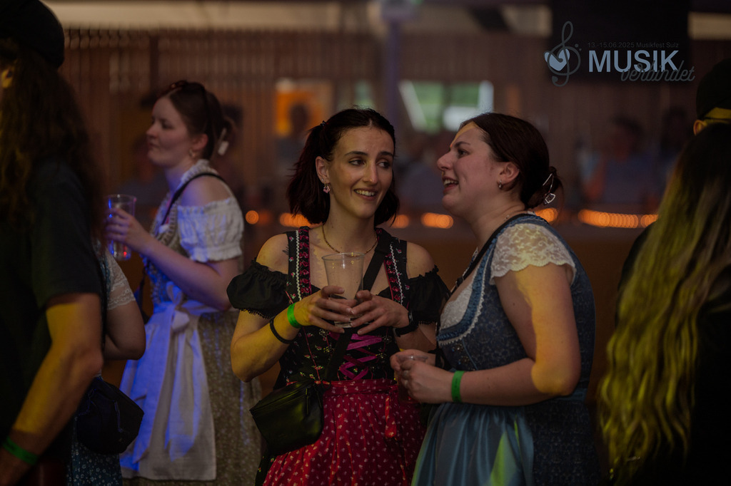 DSC_3231 | "Fussifoto.com – Ihr Ansprechpartner für hochwertige Fotografie! Entdecken Sie kreative Bilder und professionelle Dienstleistungen. Kontaktieren Sie uns für Ihre Projekte!"