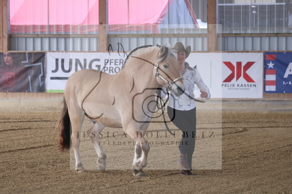 IMG_6459 | jessicahollubetz_pferdephotographie - Realisiert mit Pictrs.com