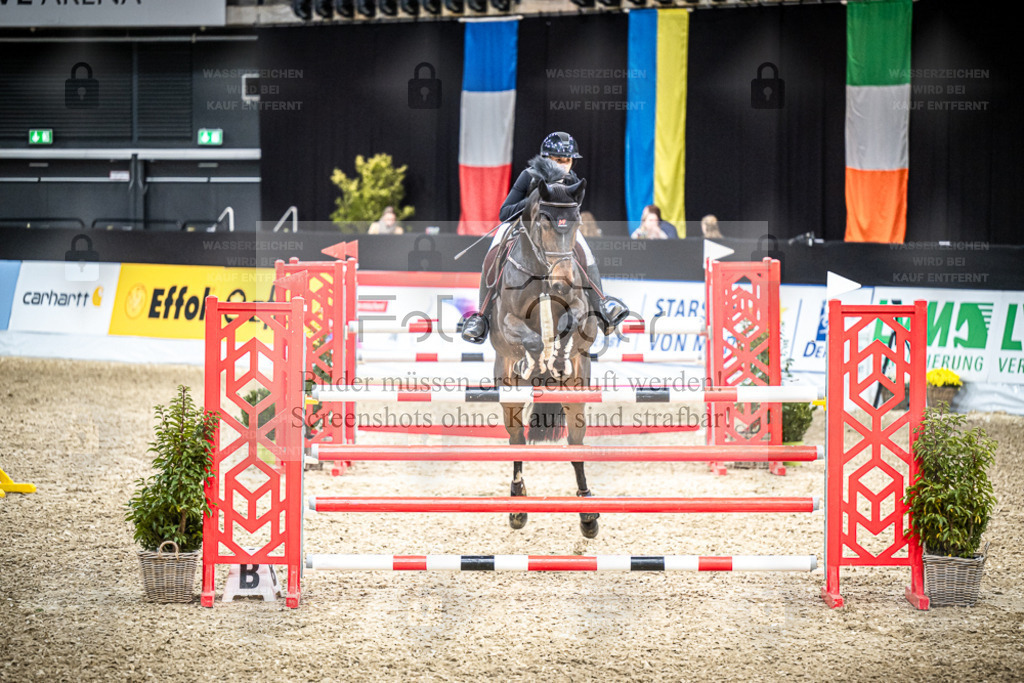 DOS_2892 | Entdecke hochwertige Reitturnierfotos von Foto Oger. Professionell, emotional und authentisch – jetzt Lieblingsmomente im Shop bestellen. - Realisiert mit Pictrs.com
