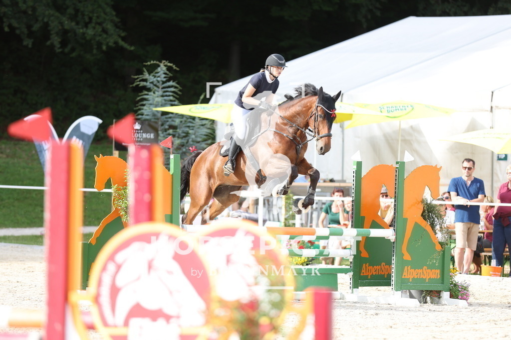 0P6A1795 | Willkommen bei Brunnmayr - Design & Fotografie – Ihrem Spezialisten für Reitturniere und Pferdeveranstaltungen in Oberösterreich, Salzburg und Bayern! Seit über 17 Jahren sind wir leidenschaftlich dabei.
