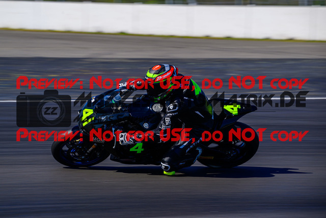 MaZZes_Fotomatrix_20250407_6021986_0780-2 | WEISS