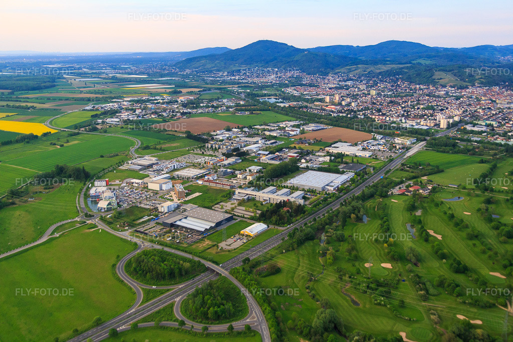 Luftbild: Industriegebiet Albert-Einstein-Allee mit AVL Zöllner GmbH und SUZUKI DEUTSCHLAND GMBH in Bensheim im Bundesland Hessen in Deutschland. Foto: IMG_088343.jpg vom 09.05.2016 durch Werner Riehm/FLY-FOTO.deWWW.AVL.COM