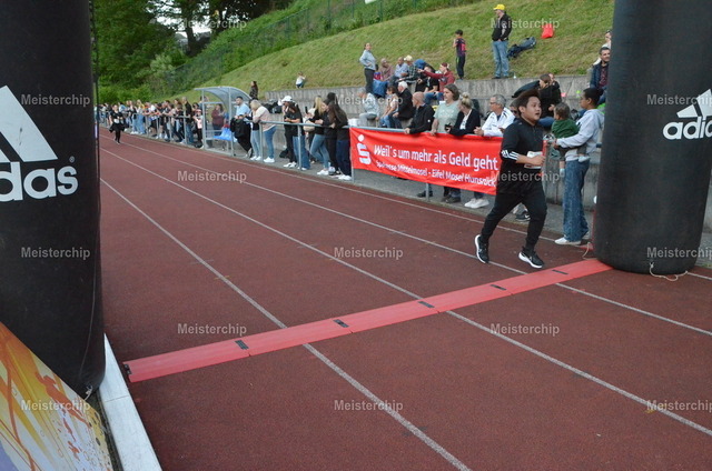 19-47-29_ | Meisterchip Fotoshop - Realisiert mit Pictrs.com