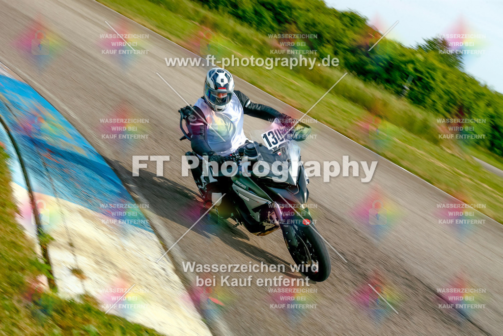 _MOT1178 | Hier findet Ihr Bilder von Touristenfahrten auf der Nürburgring Nordschleife oder von anderen Veranstaltungen die ich besucht habe. Viel Spass beim Durch Schauen 