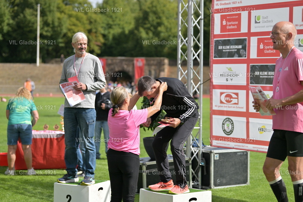 2026-08-23_Sparkassenlauf_Siegerehr_KH_00036 | Die Fotografen - Realisiert mit Pictrs.com