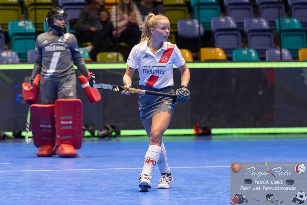 Volvo E.R.B. Final 4 Halbfinale Frauen: Der Club an der Alster - Berlienr HC, 25.01.2025 | Emma Davidsmeyer (Der Club an der Alster #9), Freisteller, .p, Der Club an der Alster - Berlienr HC, Frankfurt, Süwag Arena, 25.1.2025 - Realisiert mit Pictrs.com