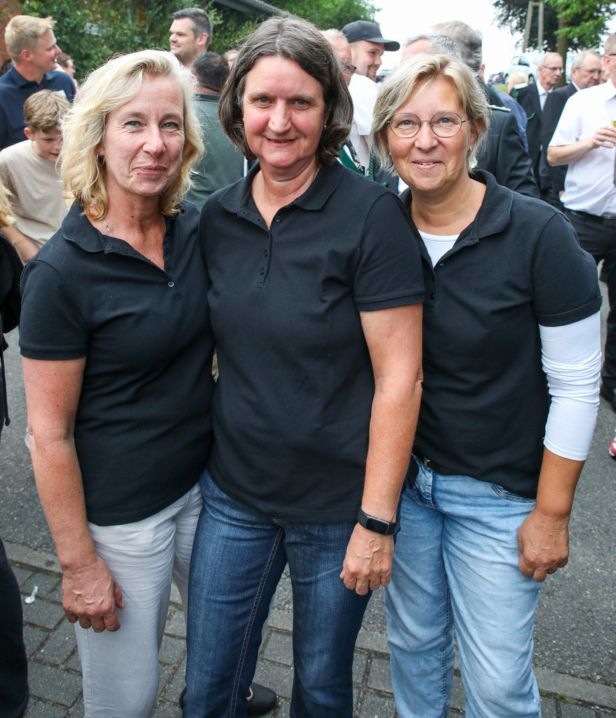 top-top.de-250627-139 | Foto, Video, Fotografie, Videografie, Fotobox, DJ, Discjockey, Musik, Musikbox, Veranstaltung, Photobooth, Amazon, Ebay, Buchtipp, Bestseller, Autor, Verlag, Buch, Wesel, Hamminkeln, NRW, Dinslaken, Rees, Drohne, Hochzeit, Party, Fotobox, Wesel, Fotograf