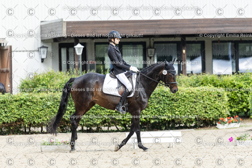 CL5A6099-2 | Emilia Reinking Fotografie - Realisiert mit Pictrs.com