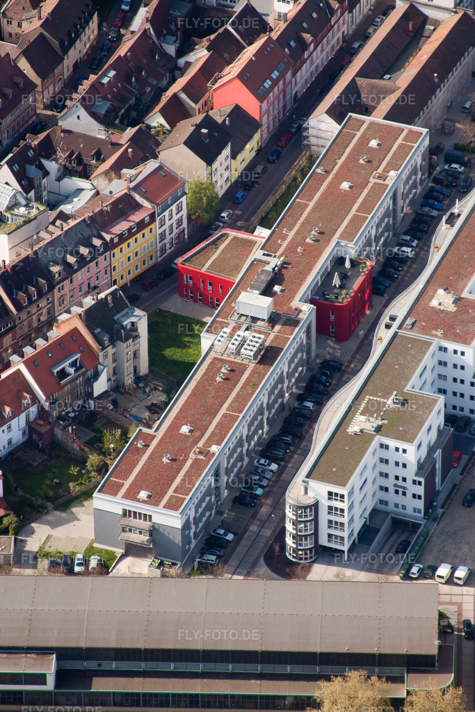 Luftbild: Durlach, Zur Giesserei im Ortsteil Durlach in Karlsruhe im Bundesland Baden-Württemberg in Deutschland. Foto: IMG_26050.jpg vom 23.04.2010 durch Werner Riehm/FLY-FOTO.de