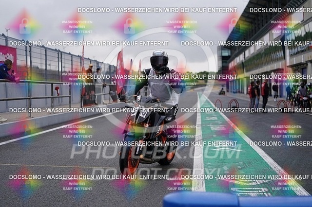2025_07_07_PBK_15837 | Sportfotografie; SlowMotion; Video; Rennstrecke; Hafeneger; RSE; Speer; Trackday; Motorsportarena; Hockenheimring; Brno; Most; Barcelona; Valencia, Benny; Kaetzmer;