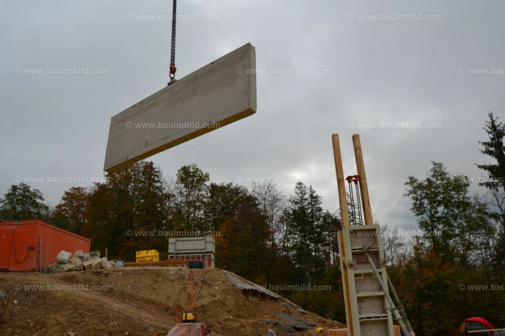 bib-lg04-betonarbeiten-0502 | Nach LV-Leistungsgruppen sortierte Detailfotos über den Bau eines Hauses. Alle Hausbau-Bilder direkt vom Urheber und Autor der Website Haus-Selber-Bauen.com