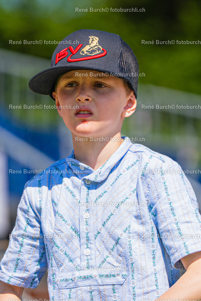 BUR03219 | René Burch leidenschaftlicher Fotograf aus Kerns in Obwalden.  Hier finden sie Sport, Landschaft und Natur Fotografie.
 - Realisiert mit Pictrs.com