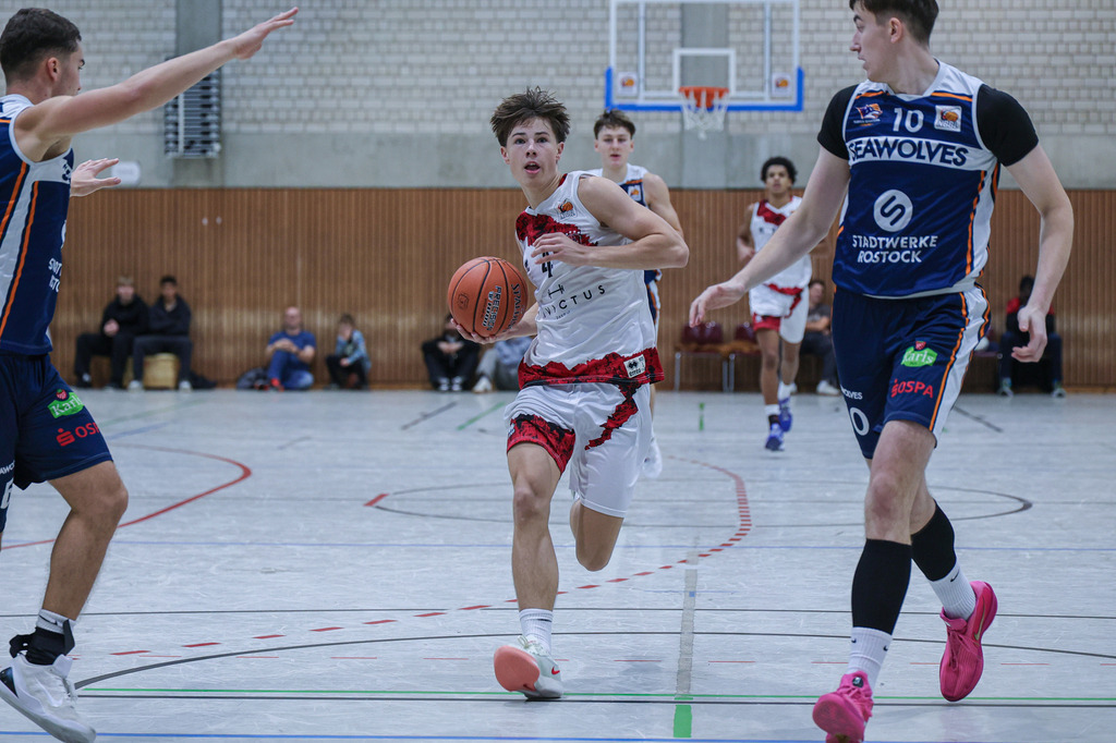 NBBL BAYER GIANTS vs Rostock Seawolves-22 | Fotos von Basketballspielen aus dem Raum NRW fotografiert von Gero Mueller-Laschet und Daniel Schaefer - Realisiert mit Pictrs.com