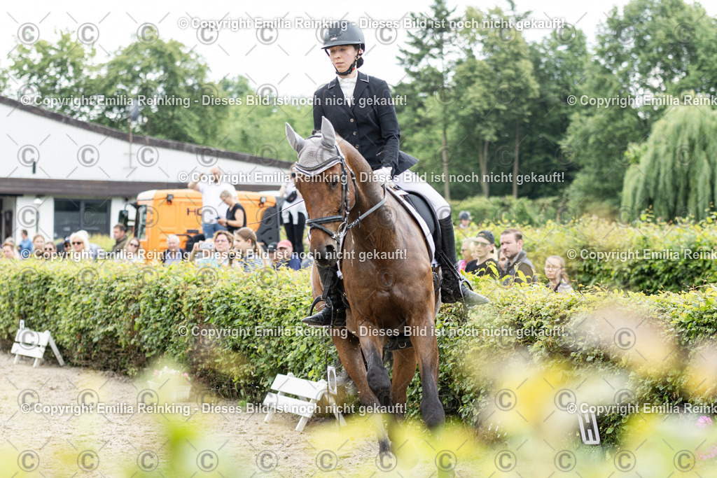 CL5A7019 | Emilia Reinking Fotografie - Realisiert mit Pictrs.com