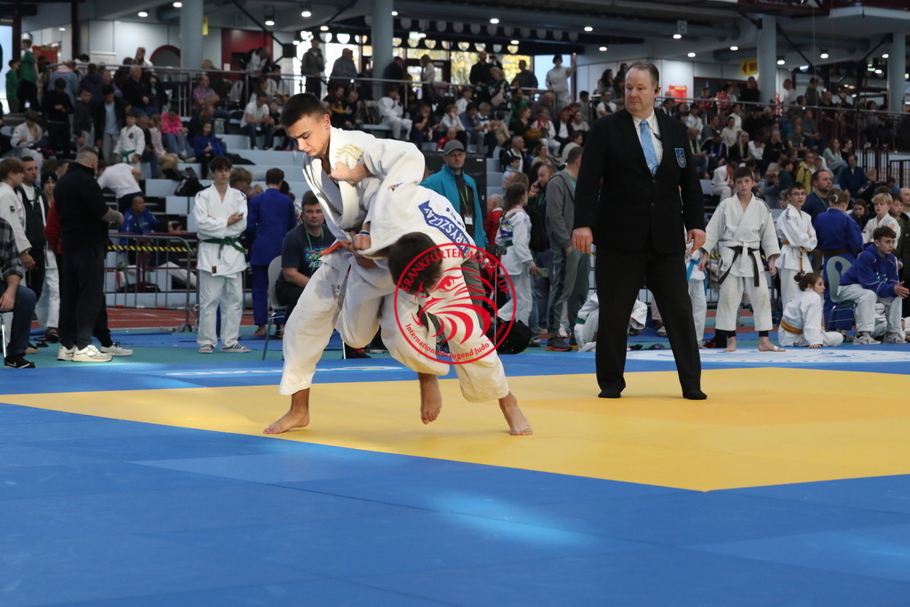 1J7A2340 | Fotos vom Adler Cup - Pictures from Adler Cup

Hier findet Ihr alle Eindrücke und großen Momente der Adler Cup Wochenenden. Here you will find all impressions and great moments of the Adler Cup weekends. - Realisiert mit Pictrs.com