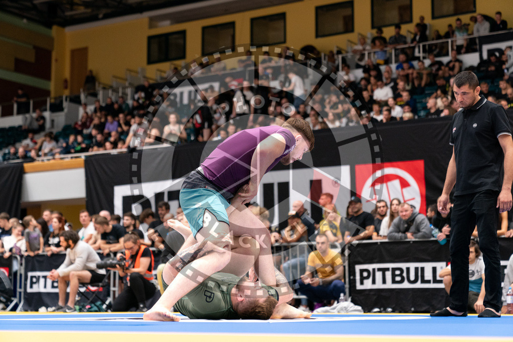 20230916PBB5806 | Fighters compete during the grappling tournement ADCC Trials (European, Middle East and African Championship) in Warsaw, Poland, on September 16, 2023.