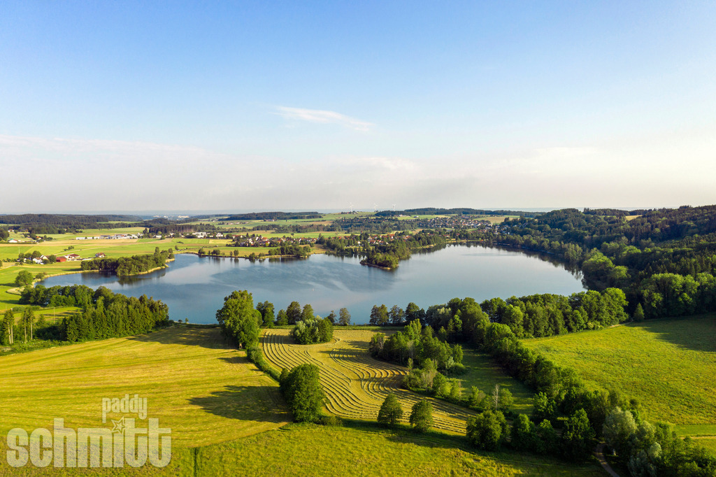 PS-Illmensee-2026-02 | Entdecke die größte Bildgalerie der Region mit Fotografien aus dem Allgäu, der Bodenseeregion, Oberschwaben, dem Donautal und der Schwäbischen Alb. Landschaften, Luftaufnahmen und Reisefotografie als Wandbild und Fotokunst. - Realisiert mit Pictrs.com