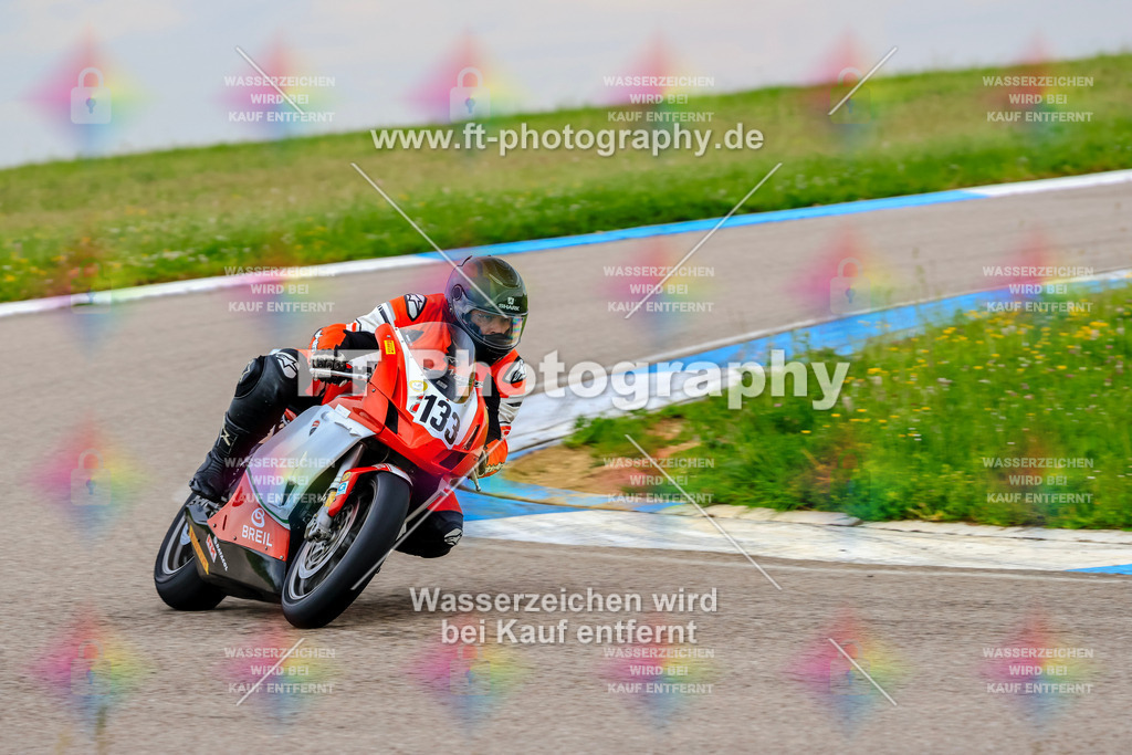 MotoTeam-1747 | Hier findet Ihr Bilder von Touristenfahrten auf der Nürburgring Nordschleife oder von anderen Veranstaltungen die ich besucht habe. Viel Spass beim Durch Schauen 