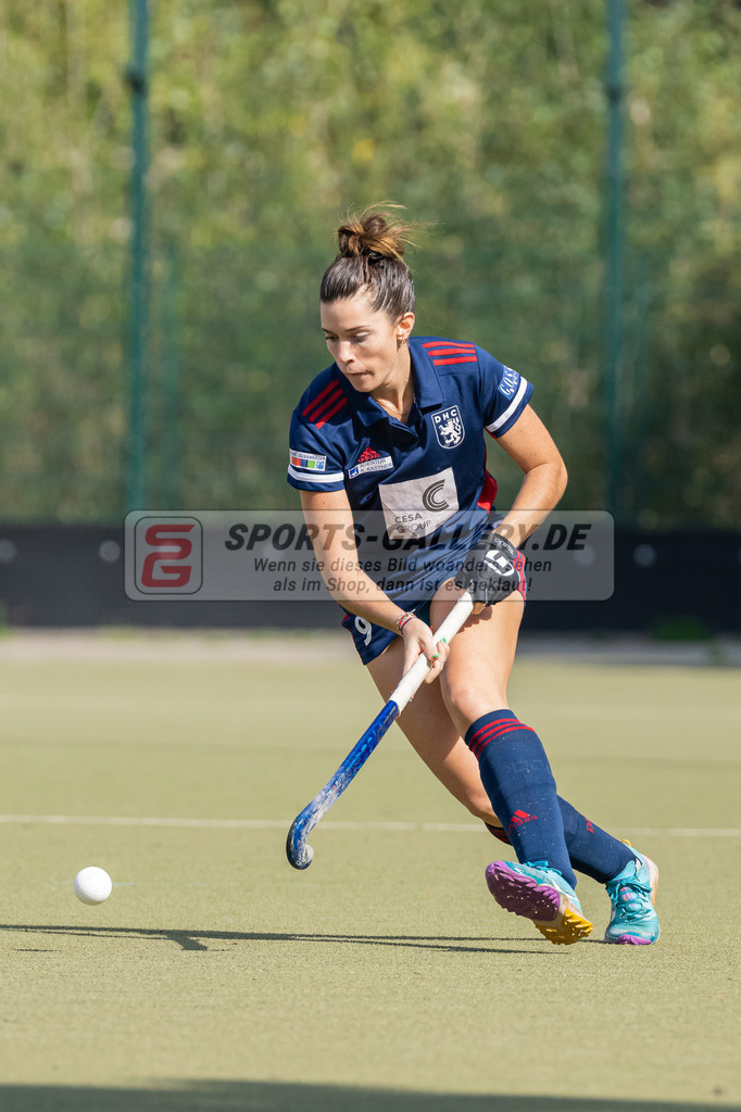 HK_20220925_100127 | 1. Bundesliga Damen Düsseldorfer HC - Berliner HC  am 25.9.2022 DHC Düsseldorf, Düsseldorf , Agustina Albertarrio ( Düsseldorfer HC #9 )