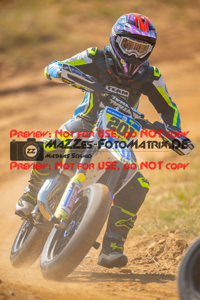 MaZZes-Fotomatrix-20260815-605140 | ROOKIES