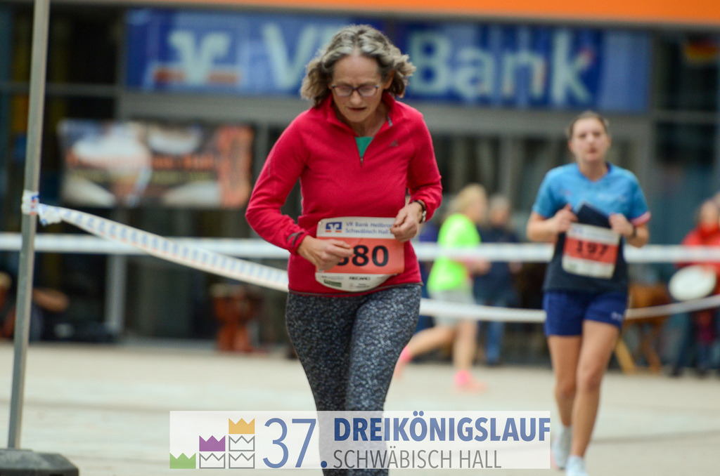 VR Bank Hauptlauf 10000m | 3 Koenigslauf 2023 - Realisiert mit Pictrs.com