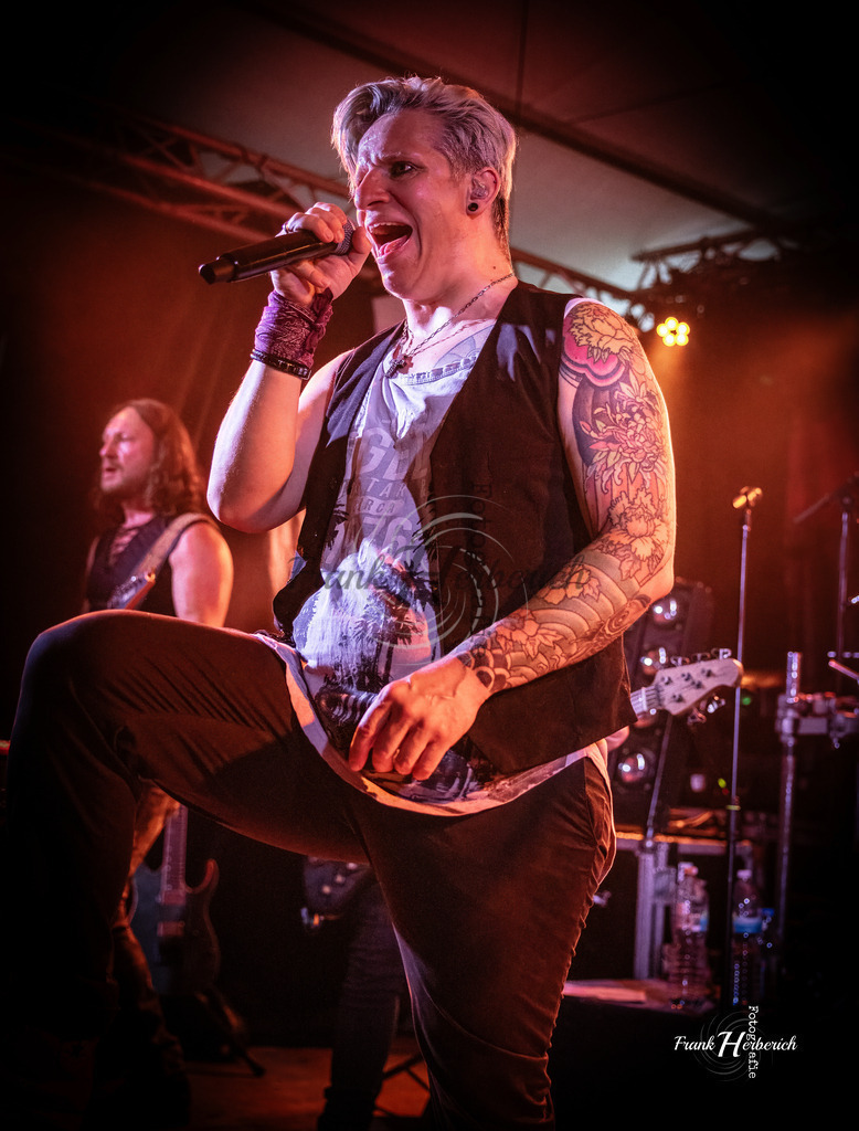 Audio Gun | Frank Herberich Fotografie, Frank Herberich, Fotografie, Hochzeit, Portrait, St. Peter Ording, Ording, Westerhever, Nordsee, Frank Fotografie, Hardheim,  Odenwald,Walldürn, Band,Eventfotografie - Realisiert mit Pictrs.com