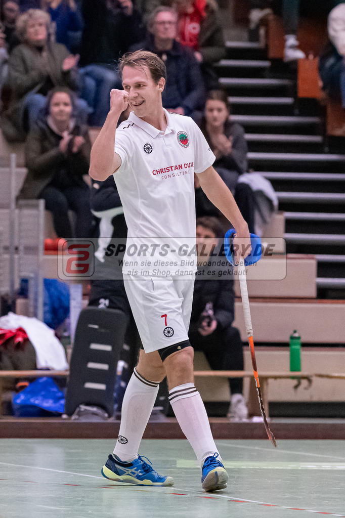 HK_20230113_102797 | 1. Bundesliga ( Halle ) Herren Crefelder HTC - DSD Düsseldorf am 13.1.2023 Crefelder HTC  ( CHTC ) Halle Glockenspitz , Krefeld , Linus Michler ( Crefelder HTC #7 )