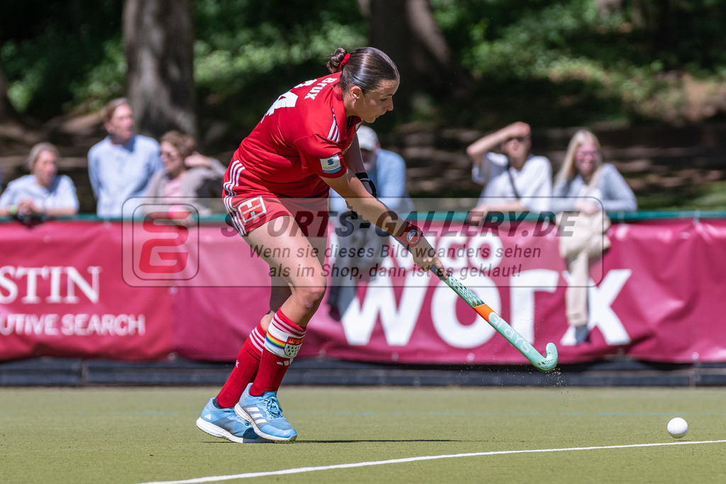 SM_20250511-D85_9996 | 1.Bundesliga Feld - Rückrunde (W) UHC - RWK / 0:3 (0:1)