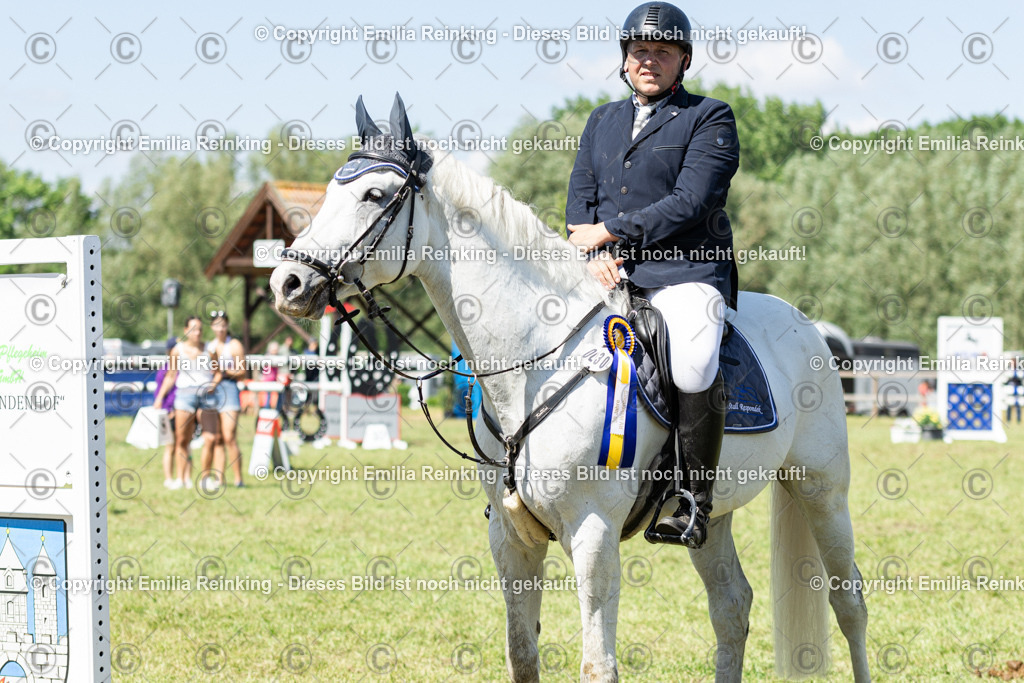 CL5A8077 | Emilia Reinking Fotografie - Realisiert mit Pictrs.com