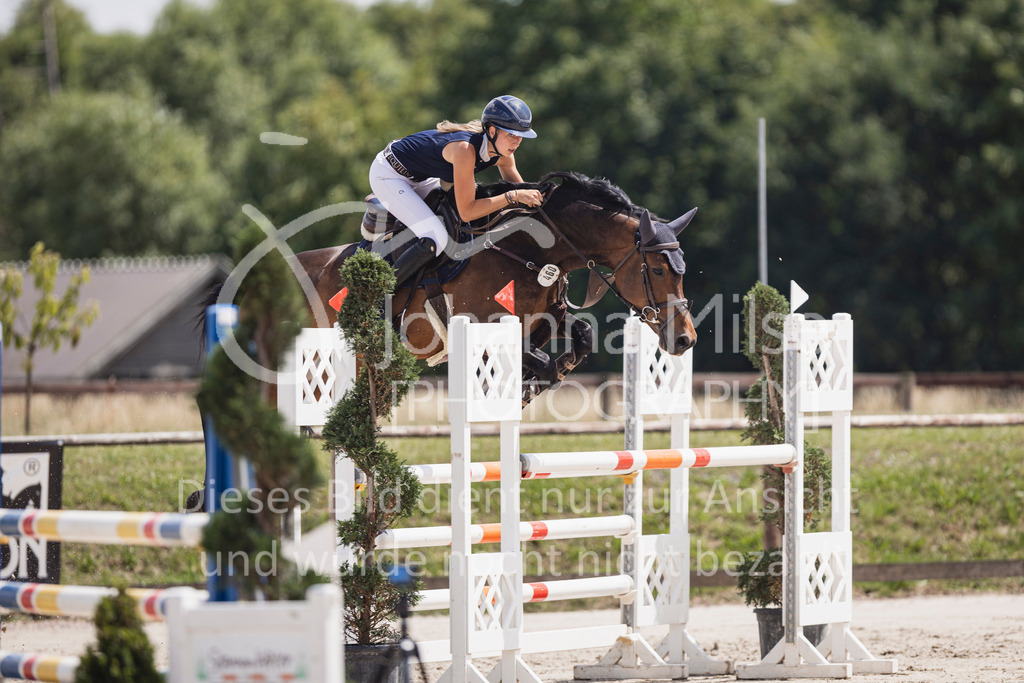 250629_PfSpTa_L-Spr2-430 | Deine schönsten Turniermomente als professionelle Fotos! Entdecke hochwertige Pferdesport-Fotografie im Online-Shop. Jetzt Fotos finden & bestellen!