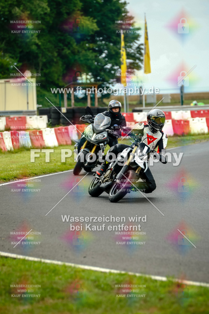 VBK-4189 | Hier findet Ihr Bilder von Touristenfahrten auf der Nürburgring Nordschleife oder von anderen Veranstaltungen die ich besucht habe. Viel Spass beim Durch Schauen 