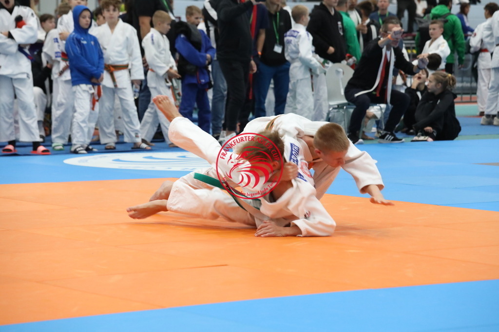 1J7A2813 | Fotos vom Adler Cup - Pictures from Adler Cup

Hier findet Ihr alle Eindrücke und großen Momente der Adler Cup Wochenenden. Here you will find all impressions and great moments of the Adler Cup weekends. - Realisiert mit Pictrs.com