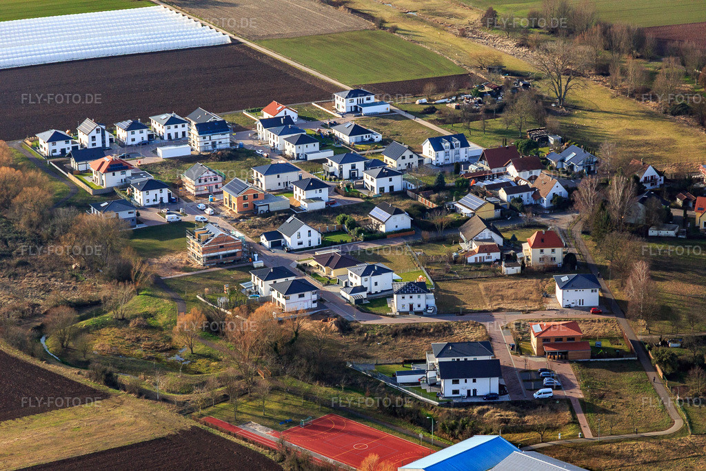Luftbild: Neubaugebiet In den Hundertmorgen in Offenbach an der Queich im Bundesland Rheinland-Pfalz in Deutschland. Foto: IMG_112634.jpg vom 13.02.2019 durch Werner Riehm/FLY-FOTO.de
