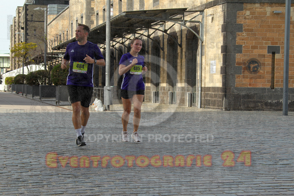 250920_1541_EV4_9460 | Sportfotografie im Rhein-Sieg Kreis, Köln, Bonn, NRW, Rheinland Pfalz, Hessen, etc. Unser Tätigkeitsfeld umfasst den Laufsport vom Volkslauf über den Marathon, Duathlon, Triathon bis zum Ultralauf wie Kölnpfad Ultra oder Schindertrail.