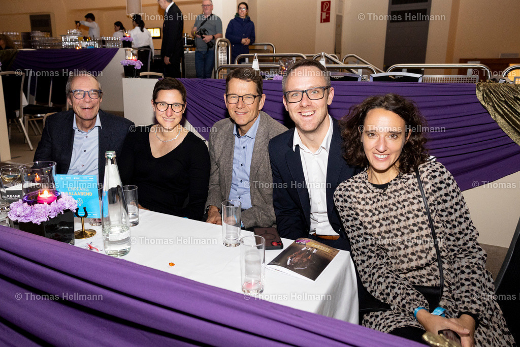 TH_Empfang Stadt u. Land Hessen_32834 | Empfang Stadt u. Land Hessen beim Festhallen Reitturnier Frankfurt 2025 am 17.12.25 in Frankfurt, Festhalle