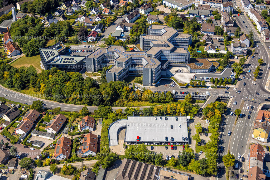 Luedenscheid250814040 | Luftbild, Kreishaus Kommunalverwaltung, Lüdenscheid-Stadt, Lüdenscheid, Sauerland, Nordrhein-Westfalen, Deutschland