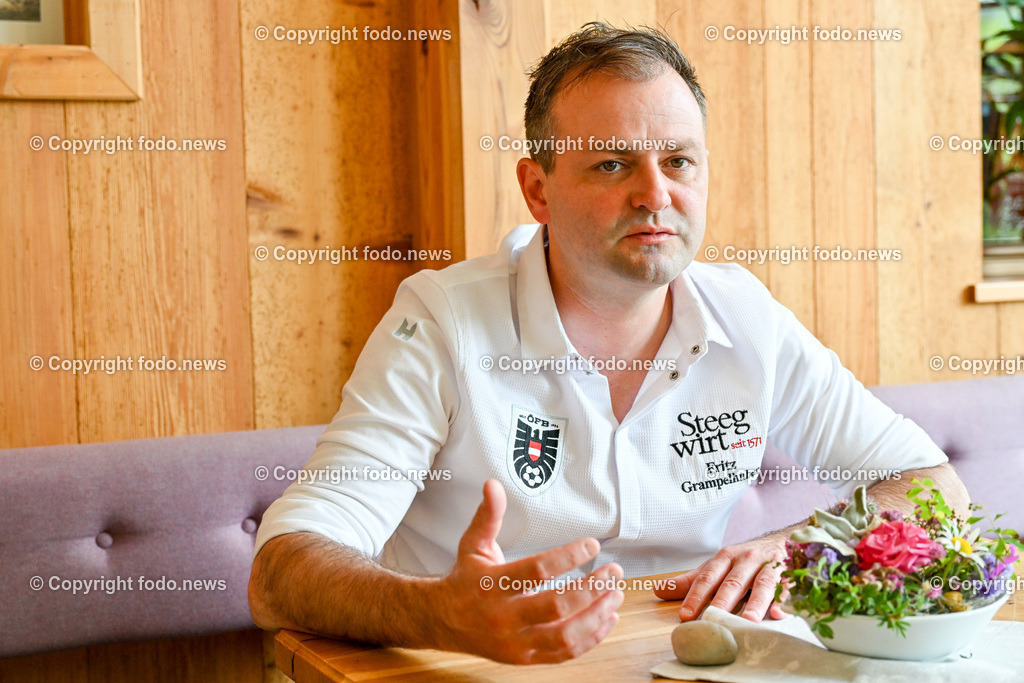 Steegwirt_ Fritz Grampelhuber_ 08.06.2024-24 | 08.06.2024, Bad Goisern, AUT, Steegwirt, im Bild Fritz Grampelhuber (Steegwirt, Haubenkoch, OEFB Teamkoch)