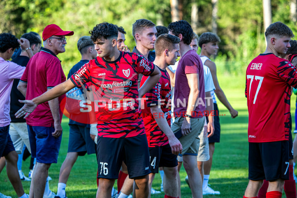 Kärntner Liga | Kärntner Liga ATUS Ferlach - ASKÖ Köttmannsdorf am 02.09.2023 in Ferlach
(Sportplatz), Austria, (Photo by Ernst Krawagner sport-fan.at) - Realisiert mit Pictrs.com