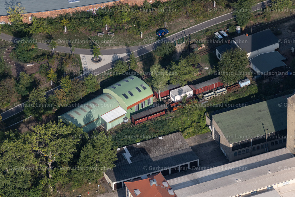 4040202 | LEIPZIG 14.09.2020 Museum- und Ausstellungs- Gebäude- Ensemble der "Museumsfeldbahn Leipzig-Lindenau" an der Plautstraße im Ortsteil Schönau in Leipzig im Bundesland Sachsen, Deutschland. Weiterführende Informationen bei: Museumsfeldbahn Leipzig-Lindenau e.V.. // Museum building ensemble of "Museumsfeldbahn Leipzig-Lindenau" on Plautstrasse in the district Schoenau in Leipzig in the state Saxony, Germany. Further information at: Museumsfeldbahn Leipzig-Lindenau e.V.. Foto: Gerhard Launer
