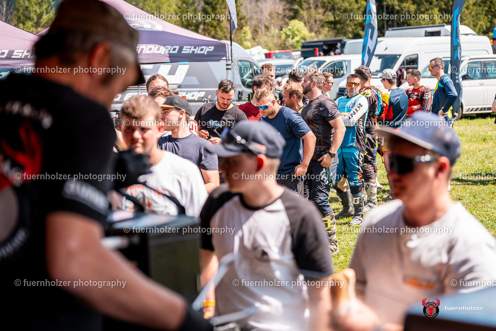 fuernholzer_250501-C2-253 | Fotografische Impressionen von der Red Stag Enduro Extreme by fuernholzer-photography.com. Endurosport in Österreich fotografisch festgehalten von fuernholzer. Auftragsfotografie für Private, Gewerbefotos und Industriefotografie. Eventfotografie, Sportfotografie und Motorsportfotografie. Anbieter von Fotoworkshops, Fototraining, fotografischen Vorträgen und Fotoseminaren.