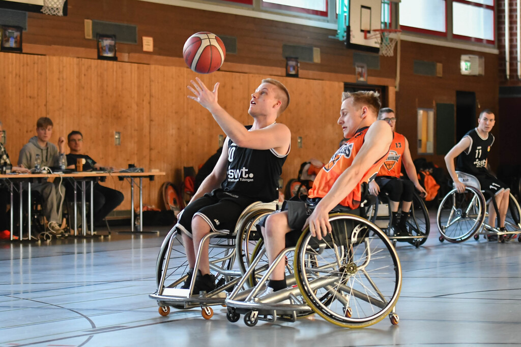 2025-02-15-0031 | Ralph Kunze - Realisiert mit Pictrs.com