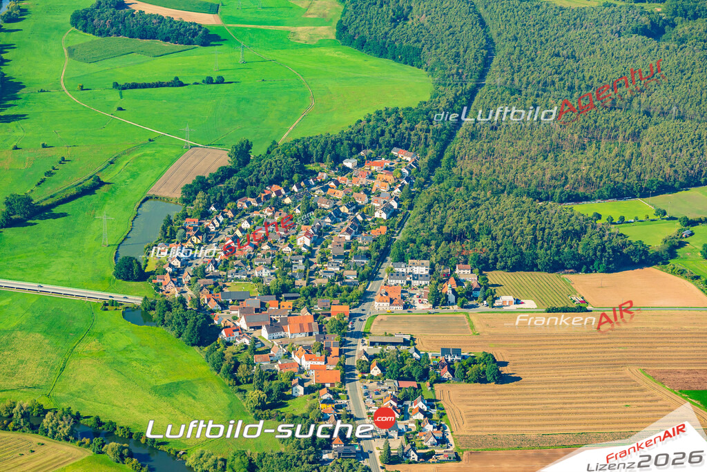 Schöne Luftaufnahme als Geschenk in Mannhof Fürth - Die Luftbildaufnahme wurde 2025 vom UL-Flugzeug heraus erstellt ( keine Drohne ) - Hochauflösende Luftaufnahme -Nicht vergleichbar mit Google Maps oder Satelittenbilder- Die Geschenkidee !Mit Lizenz und Bildrechte bestellbar