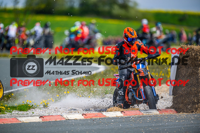 MaZZes_FotoMatrix_230507_6026 | S3