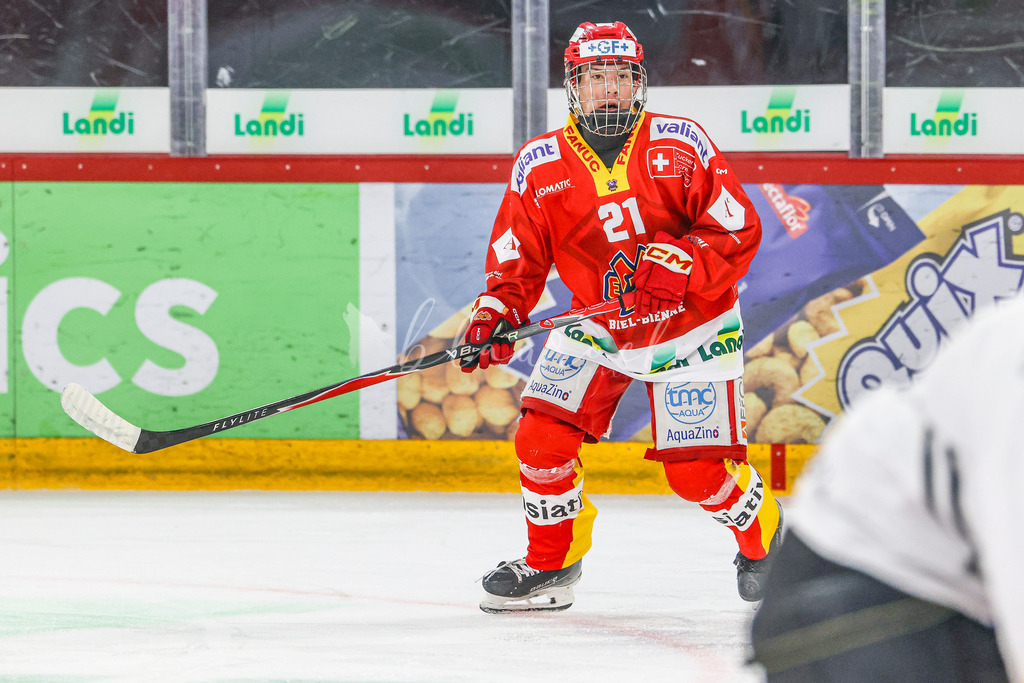 701A2885 | Sportbilder, Sportfotograf, Hochzeits- und Eventfotografin, Flugshows, Portraits und Tiershooting, Aviation, Downhill, Nationalleague, Swissleague, International