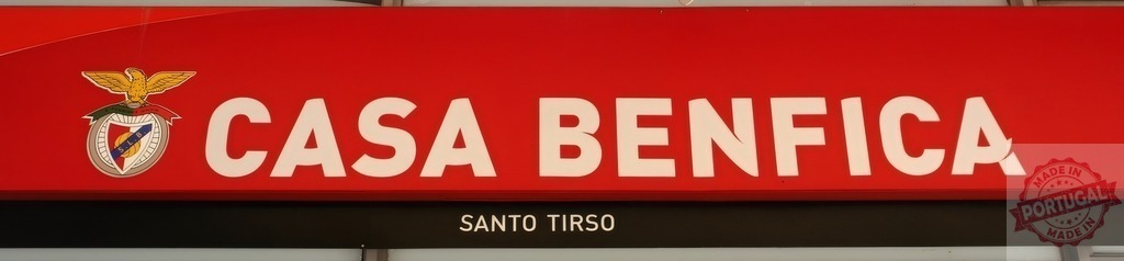Casa Benfica Santo Tirso soccer club official signage | Casa Benfica sign with SL Benfica club logo and eagle in Santo Tirso - Realized with Pictrs.com