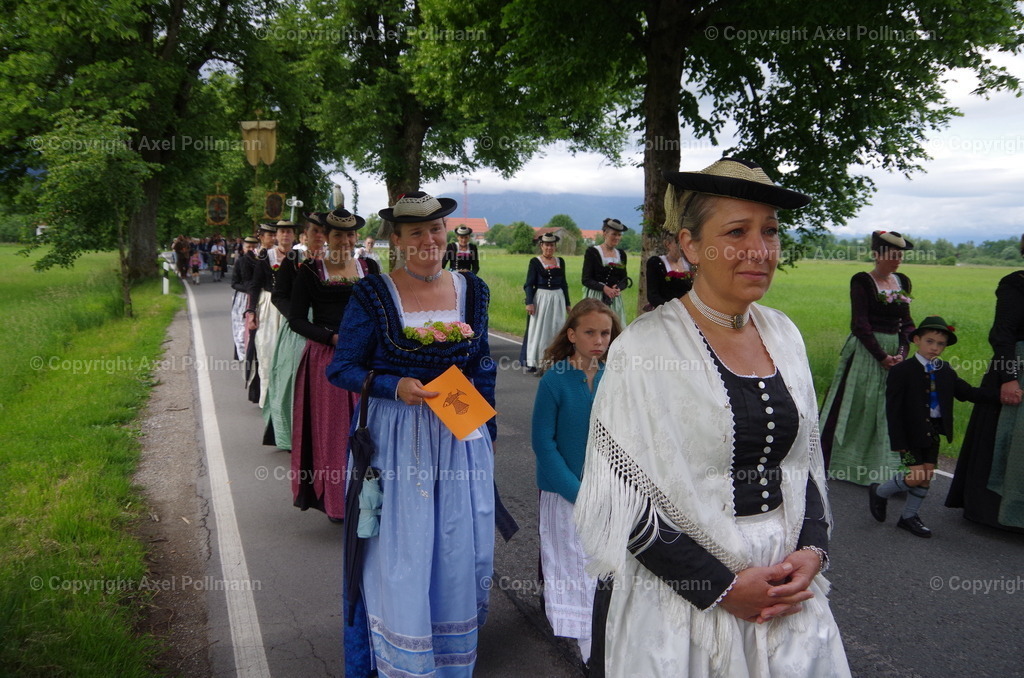 IMGP5998 | fotografiert von Axel PollmannLeonhardi Wallfahrt Benediktbeuern und Murnau, Fronleichnam, Fasching, Landschaft im Loisachtal und Benediktbeuern  - Realisiert mit Pictrs.com