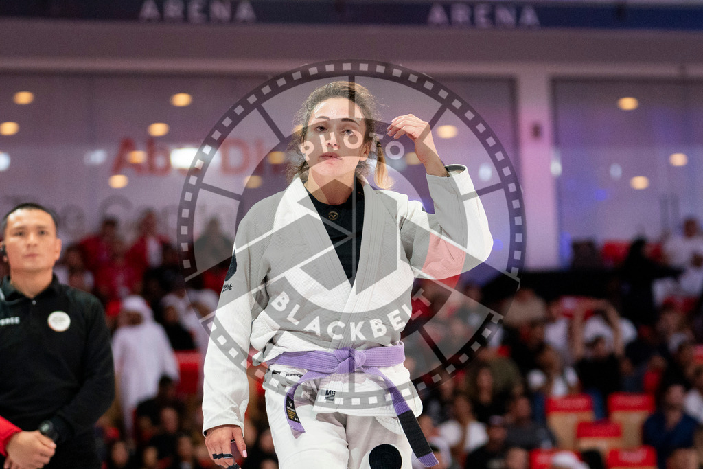 20231109PBB6504 | Fighters compete during the AJP World Professional Championship in the Mubadala Arena in Abu Dhabi, Arab United Emirates, on November 9, 2023.