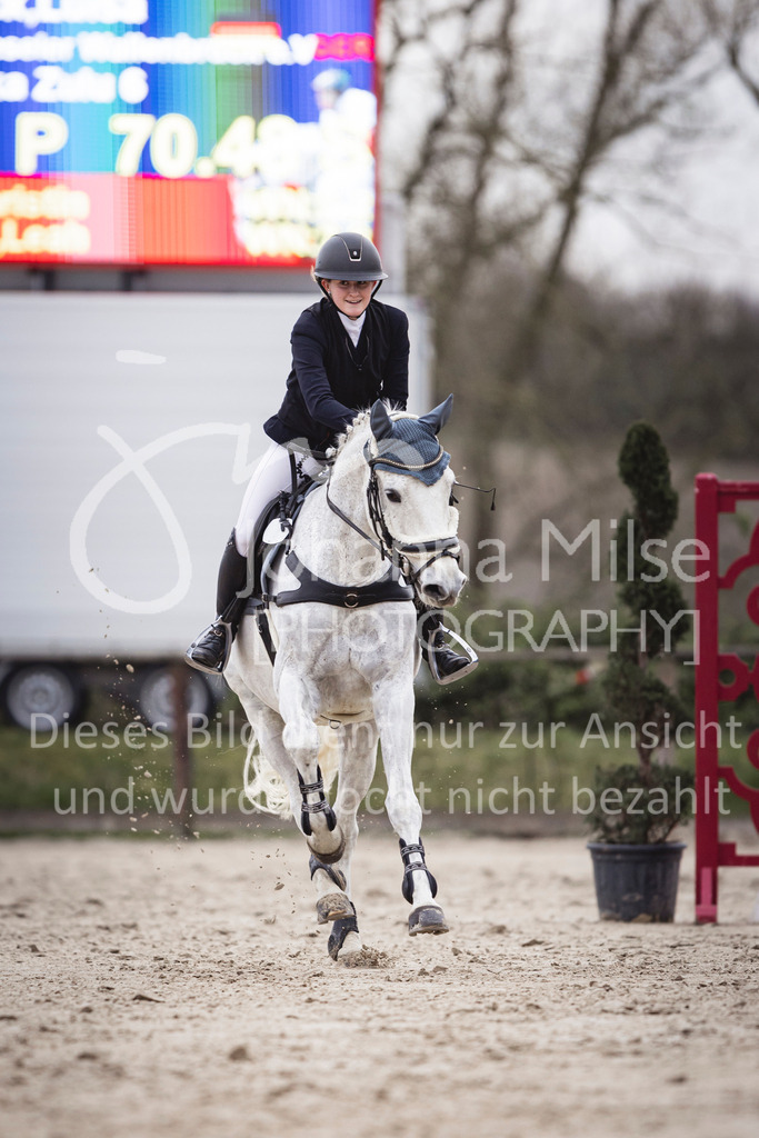 240327_Fruehlingsfest_Stil-L-2-399 | Deine schönsten Turniermomente als professionelle Fotos! Entdecke hochwertige Pferdesport-Fotografie im Online-Shop. Jetzt Fotos finden & bestellen!