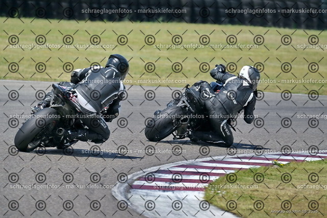 26BT02-1931 | markuskiefer.com - Realisiert mit Pictrs.com